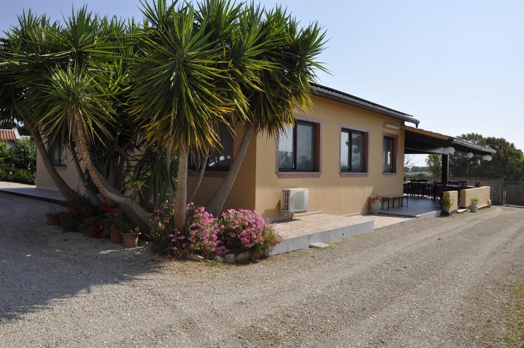 Agriturismo Sechi Campanedda Luaran gambar